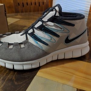 Brand new never worn Nikes size 8.5